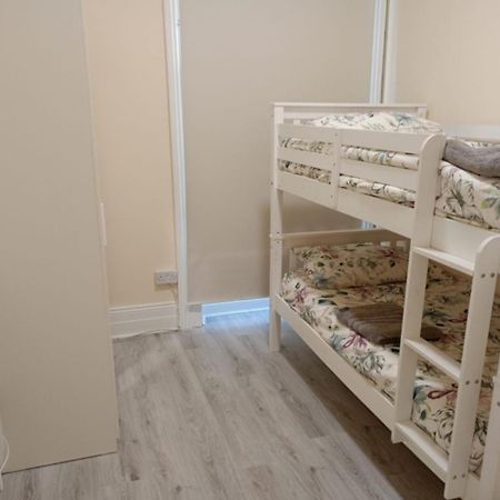 Отель Cork York Palm Экстерьер фото