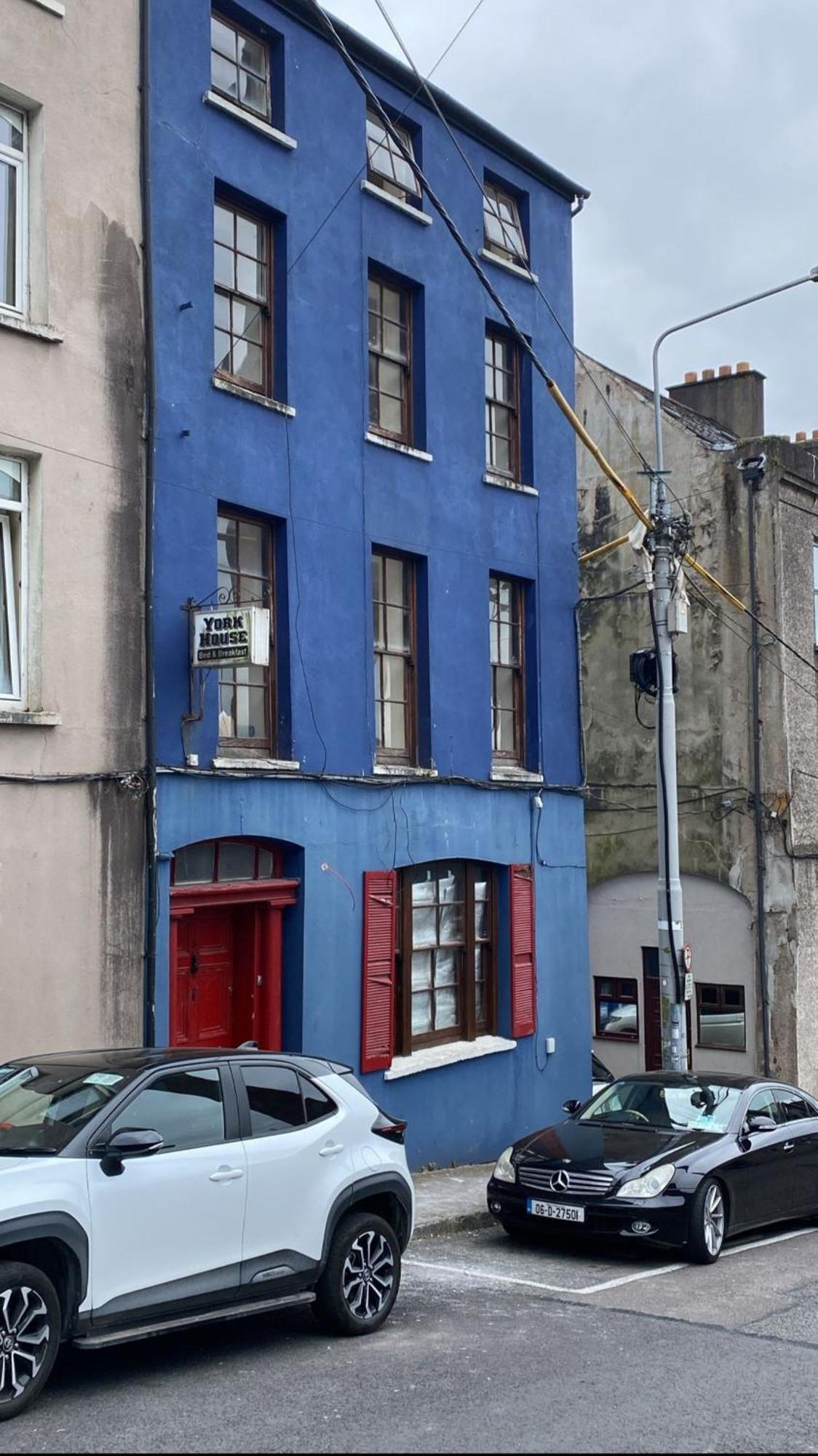Отель Cork York Palm Экстерьер фото